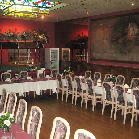 סן-קאסט-לה-גידו Hotel Les Arcades מראה חיצוני תמונה